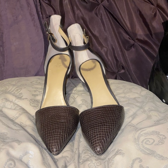 Ann Taylor Leather Crocodile Pattern - High Heels - Picture 2 of 6